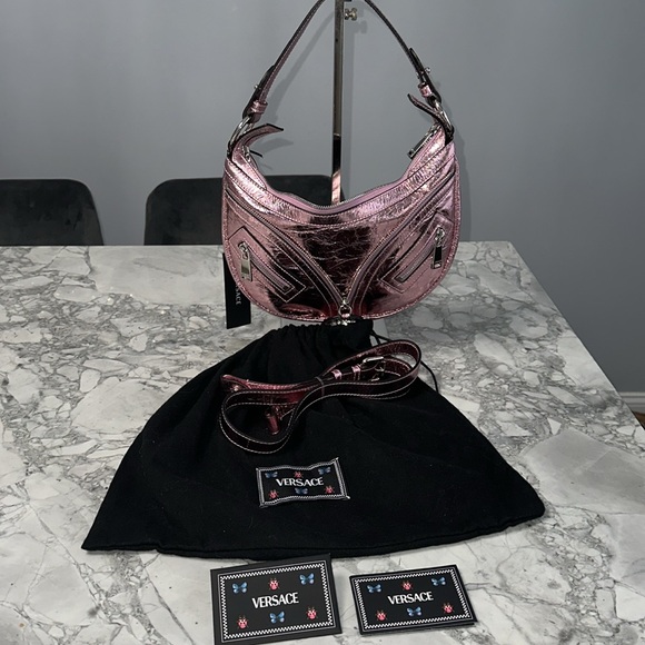 NWT Versace La Medusa repeat metallic-effect bag - Picture 10 of 16